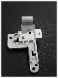 بالا مرگ خودرو دقیق ریخته گری قطعات شن و ماسه انفجار تلرانس +/- شده 0.05mm